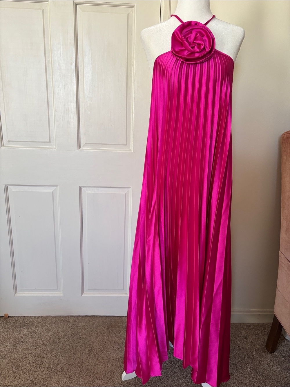 Delfi Collective Giselle size small halter Rosette Maxi Dress Fuchsia hot pink - Picture 4 of 9